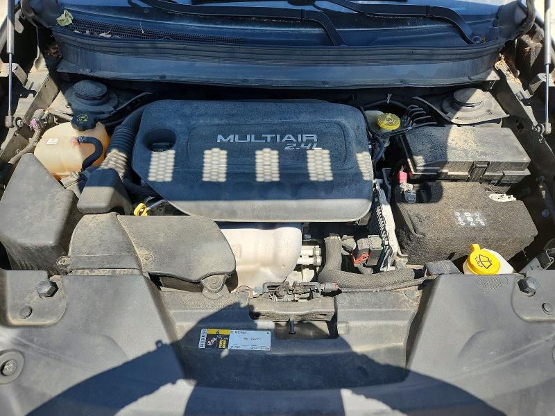 64041226 :رقم المزاد ، 1C4PJLDB7HW516891 vin ، 2017 Jeep Cherokee مزاد بيع