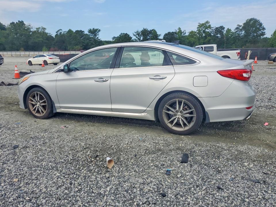 64243186 :رقم المزاد ، 5NPE34ABXFH116645 vin ، 2015 Hyundai Sonata مزاد بيع