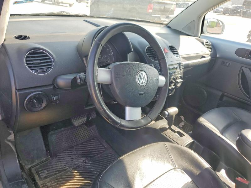 2010 Volkswagen New Beetle მანქანა იყიდება აუქციონზე, vin: 3VWPW3AG7AM012085, აუქციონის ნომერი: 64510936
