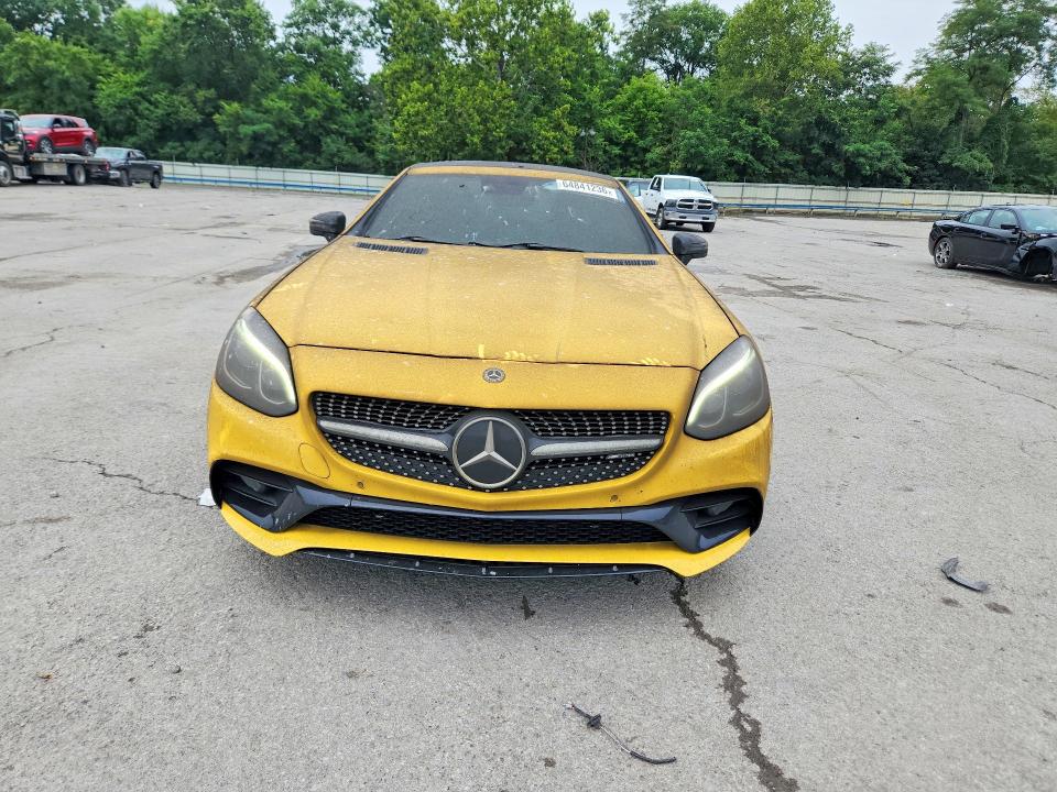 64841236 :رقم المزاد ، W1KPK6GA9LF170391 vin ، 2020 Mercedes-benz Slc مزاد بيع