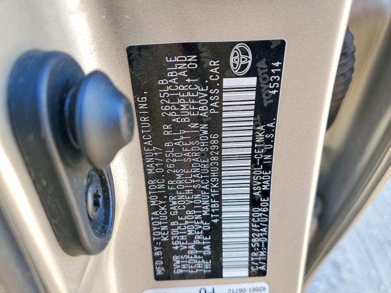 63415496 :رقم المزاد ، 4T1BF1FK9HU382986 vin ، 2017 Toyota Camry مزاد بيع
