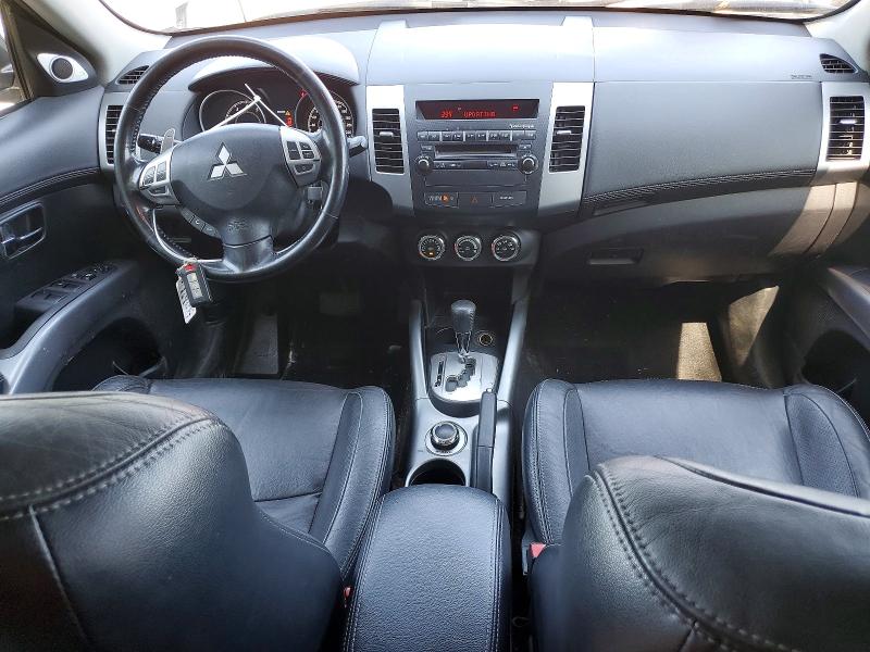 2010 Mitsubishi Outlander მანქანა იყიდება აუქციონზე, vin: JA4JT5AXXAZ606949, აუქციონის ნომერი: 63738406