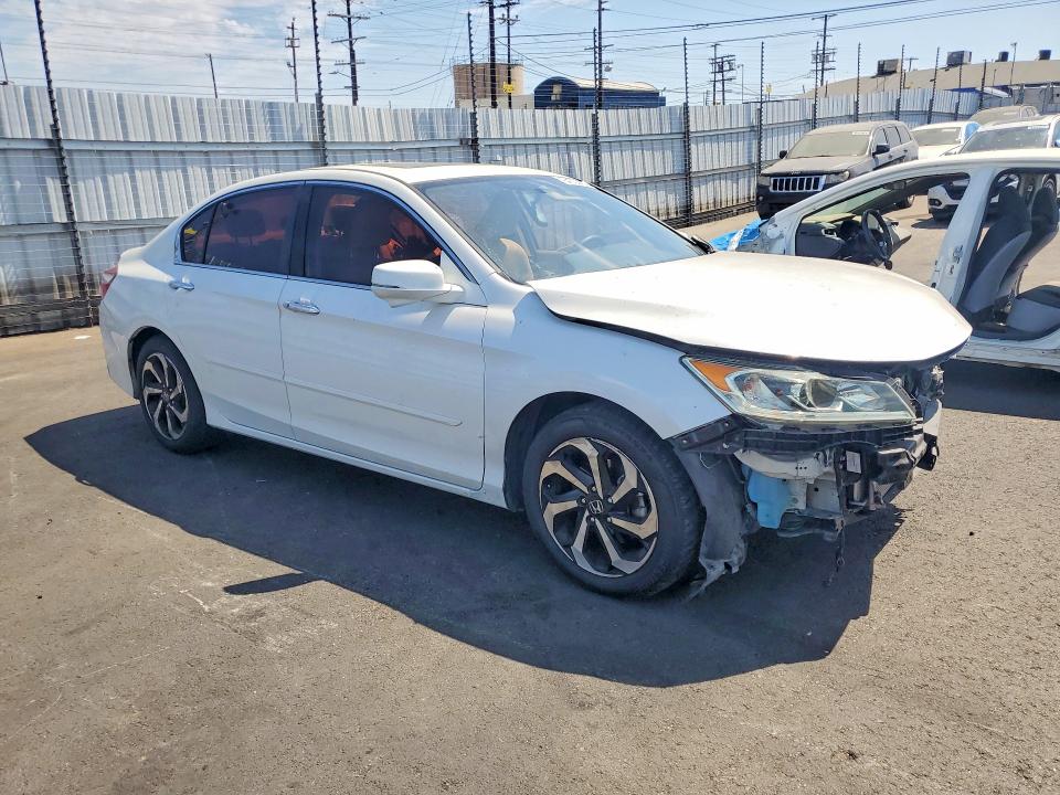 64334456 :رقم المزاد ، 1HGCR2F79HA179777 vin ، 2017 Honda Accord مزاد بيع