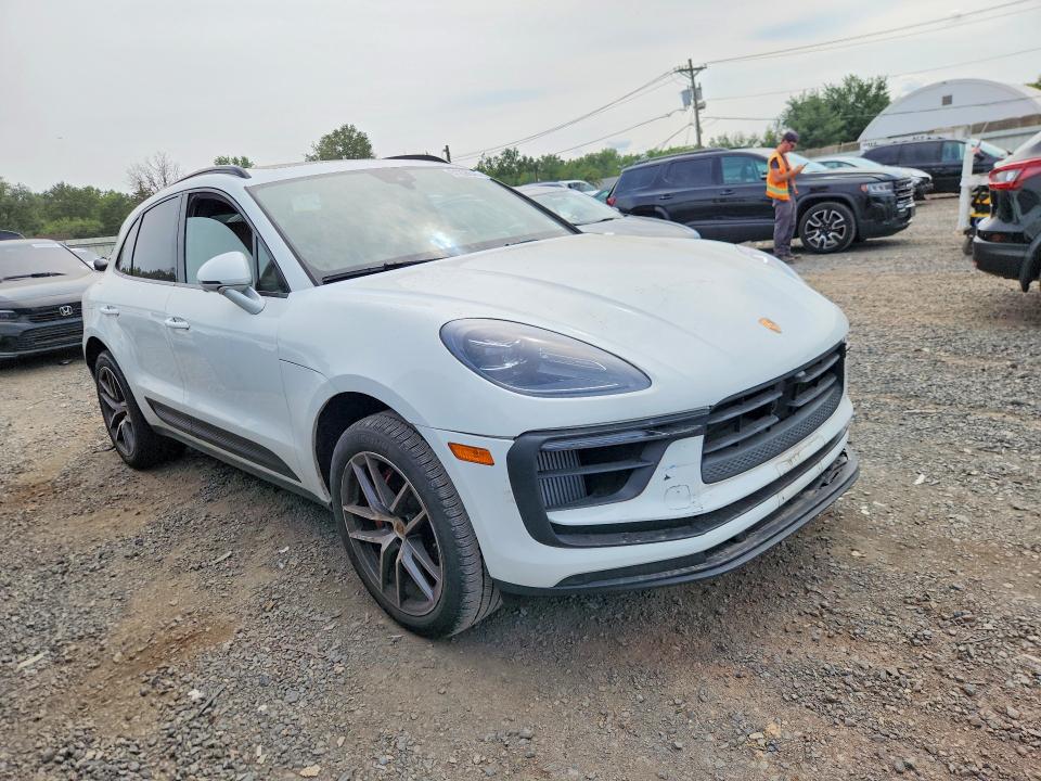 Продаж на аукціоні авто 2024 Porsche Macan, vin: WP1AG2A56RLB36830, номер лоту: 61238846
