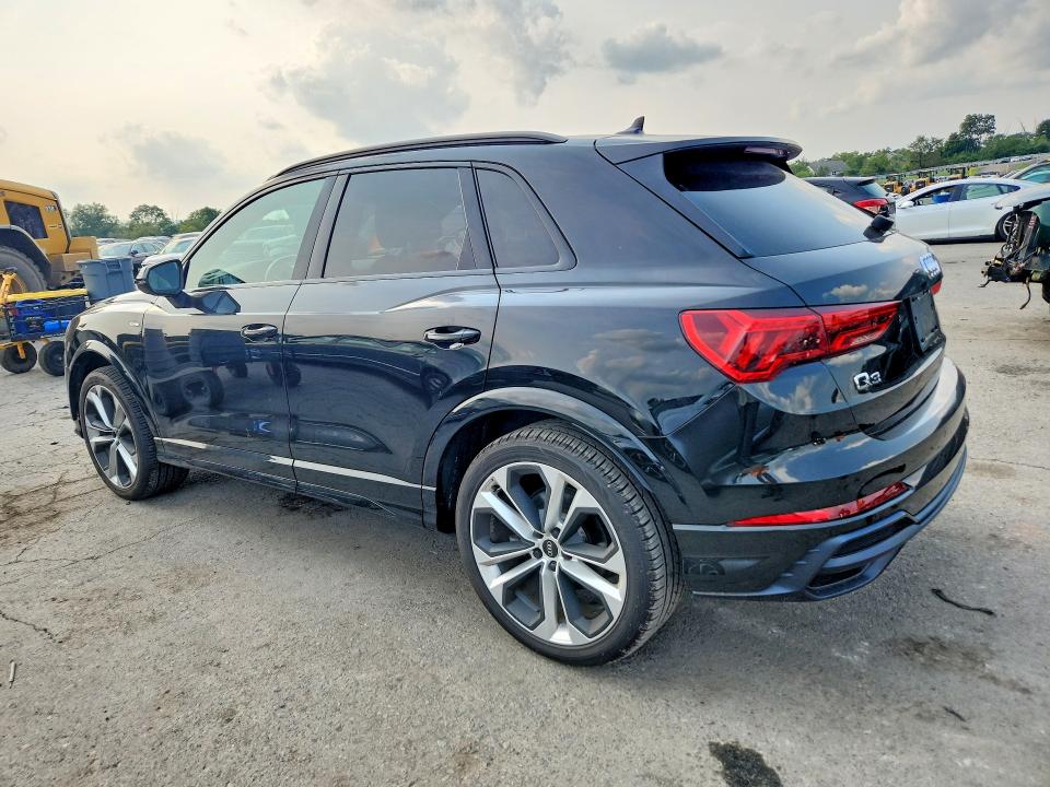 2021 Audi Q3 მანქანა იყიდება აუქციონზე, vin: WA1DECF3XM1031739, აუქციონის ნომერი: 63717926