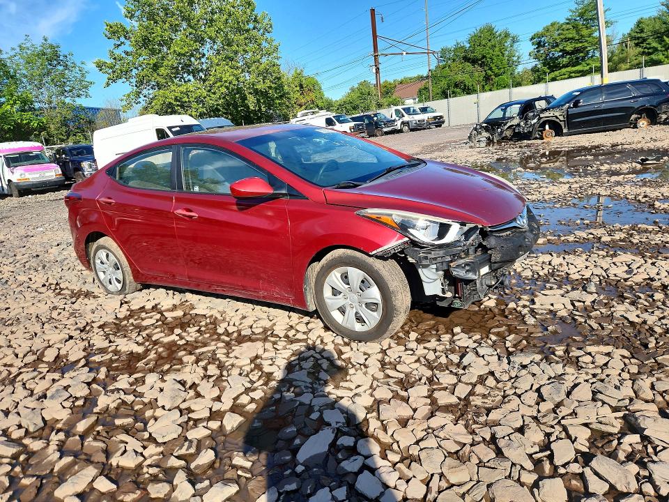 63553816 :رقم المزاد ، 5NPDH4AE9GH756404 vin ، 2016 Hyundai Elantra مزاد بيع