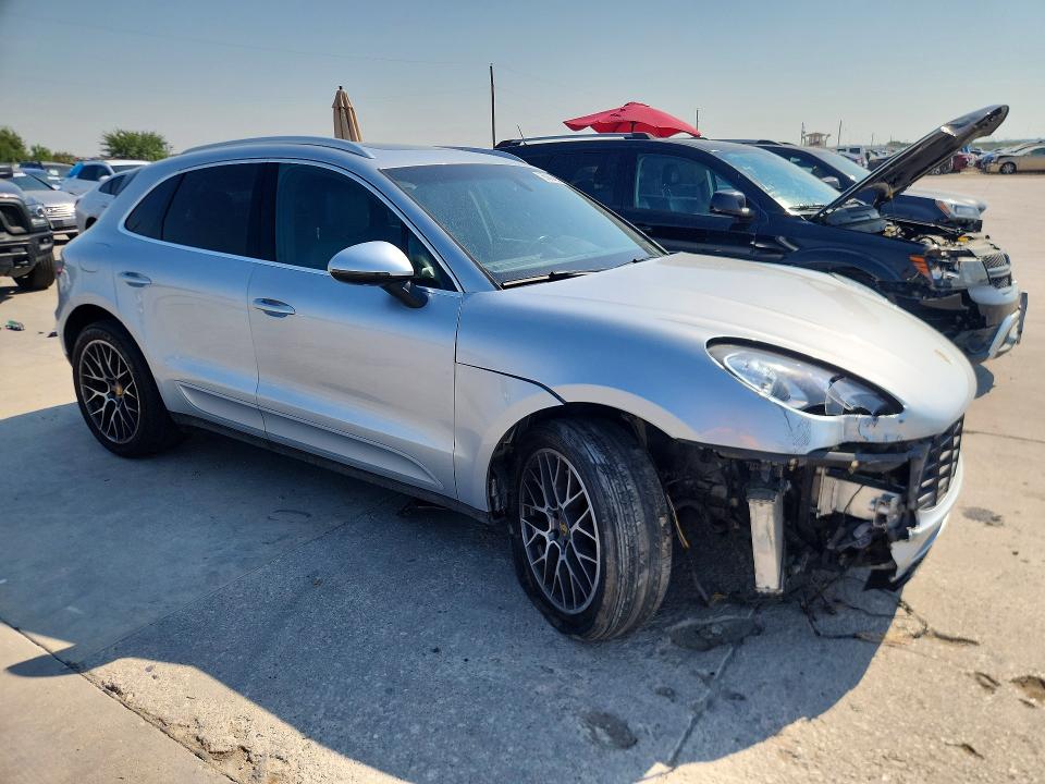66988486 :رقم المزاد ، WP1AB2A55GLB57146 vin ، 2016 Porsche Macan مزاد بيع