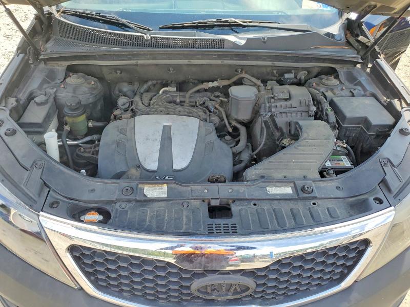 2013 Kia Sorento მანქანა იყიდება აუქციონზე, vin: 5XYKU4A2XDG339773, აუქციონის ნომერი: 63349236