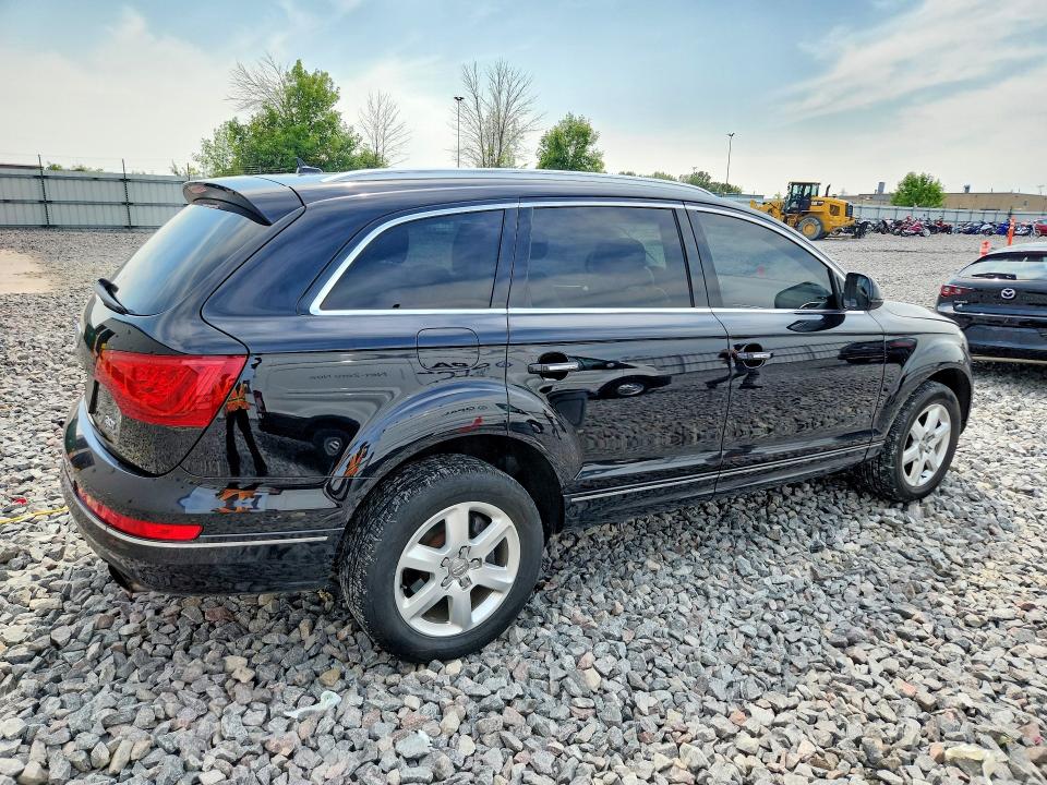 64796856 :رقم المزاد ، WA1LGAFE3FD026931 vin ، 2015 Audi Q7 مزاد بيع