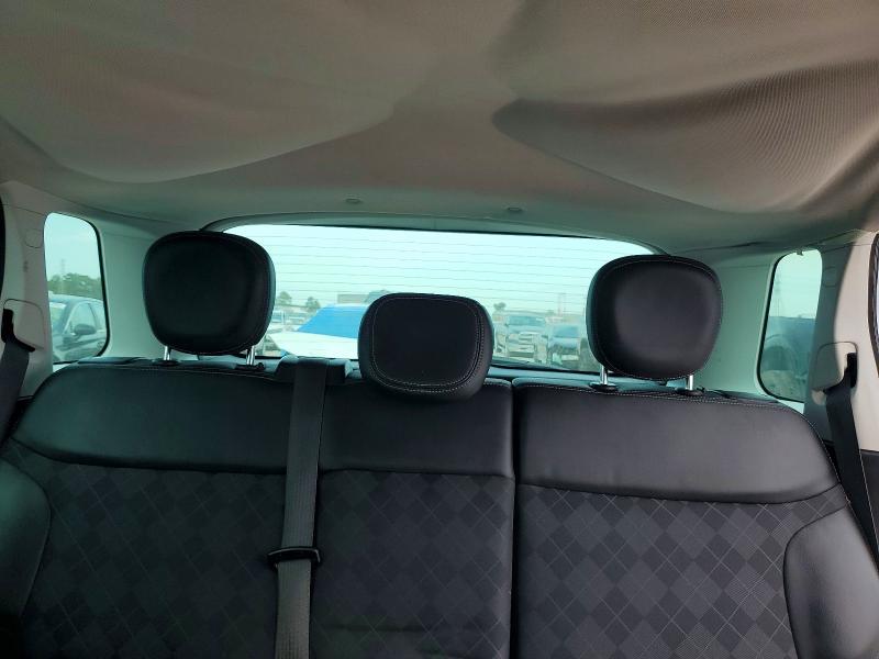 63374086 :رقم المزاد ، ZFBCFAAH4JZ040555 vin ، 2018 Fiat 500l مزاد بيع
