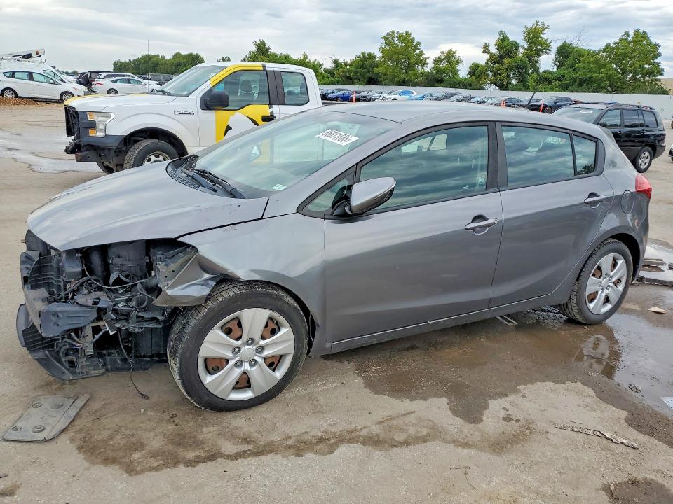 65011686 :رقم المزاد ، KNAFK5A8XG5637459 vin ، 2016 Kia Forte5 مزاد بيع