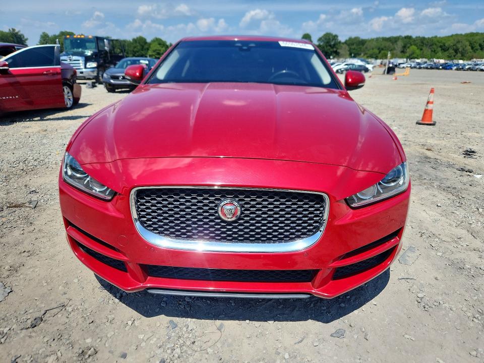 Продажа на аукционе авто 2017 Jaguar Xe, vin: SAJAK4BN8HA969745, номер лота: 66902946