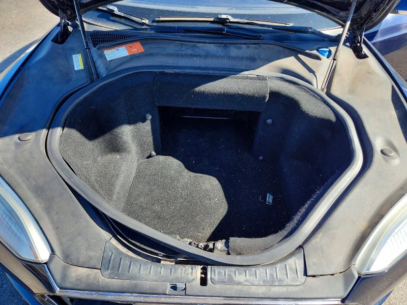 2014 Tesla Model S მანქანა იყიდება აუქციონზე, vin: 5YJSA1H11EFP48094, აუქციონის ნომერი: 67046396
