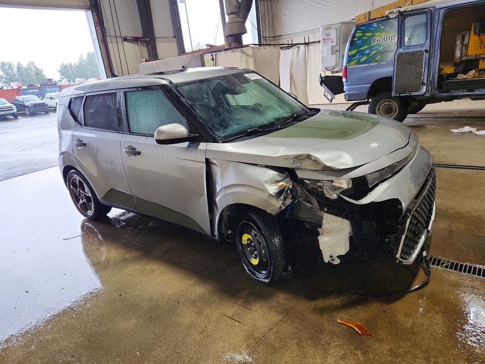 Продажа на аукционе авто 2024 Kia Soul, vin: KNDJ33AU5R7913842, номер лота: 64313386