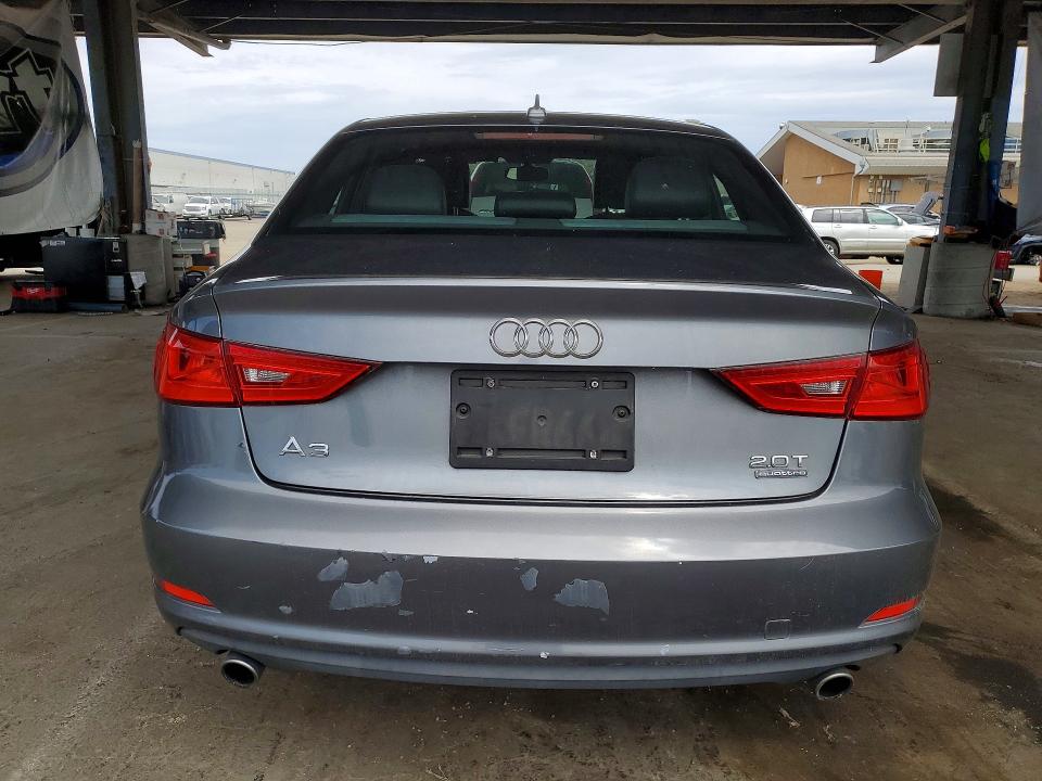66996556 :رقم المزاد ، WAUBFGFF6F1093229 vin ، 2015 Audi A3 مزاد بيع