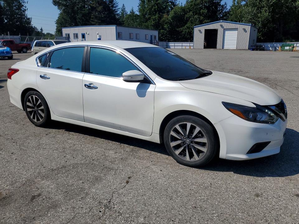Aukcja sprzedaży 2017 Nissan Altima, vin: 1N4AL3AP0HC100754, numer aukcji: 64477236