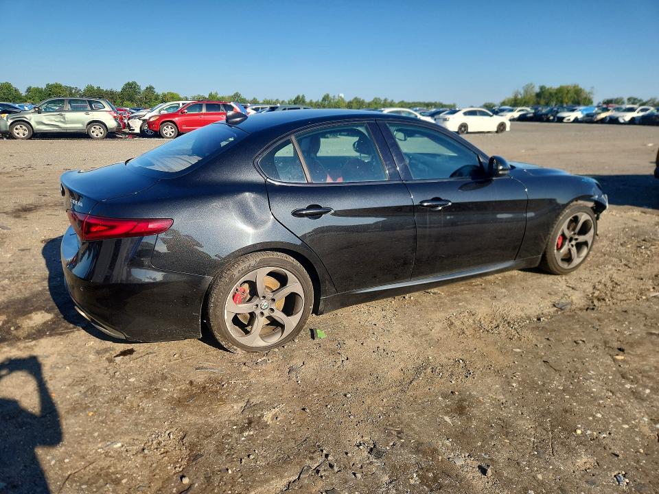 Aukcja sprzedaży 2017 Alfa Romeo Giulia, vin: ZARFAEBN9H7532191, numer aukcji: 66222876