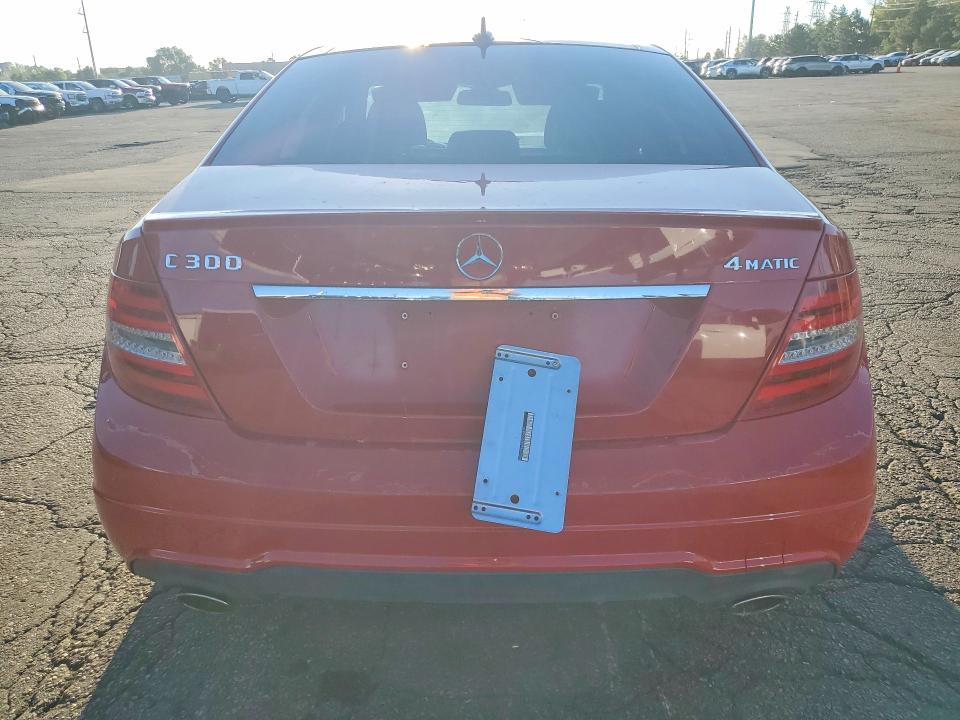 65239466 :رقم المزاد ، WDDGF8AB3ER306839 vin ، 2014 Mercedes-benz C مزاد بيع