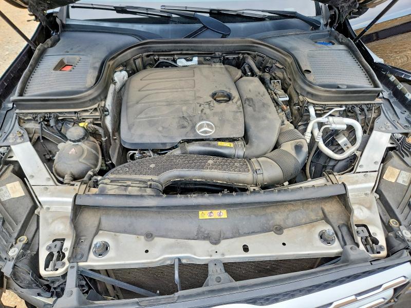64493206 :رقم المزاد ، W1N0G8EBXMF875750 vin ، 2021 Mercedes-benz Glc مزاد بيع