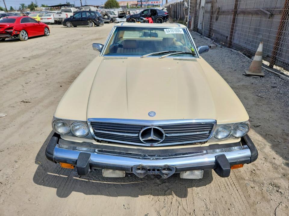 Продажа на аукционе авто 1981 Mercedes-benz 380, vin: WDBBA45AXBB001578, номер лота: 64101806