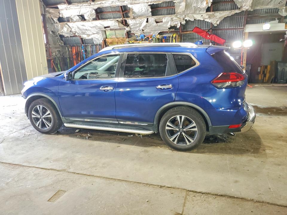 Продаж на аукціоні авто 2018 Nissan Rogue, vin: JN8AT2MT2JW464826, номер лоту: 64440726