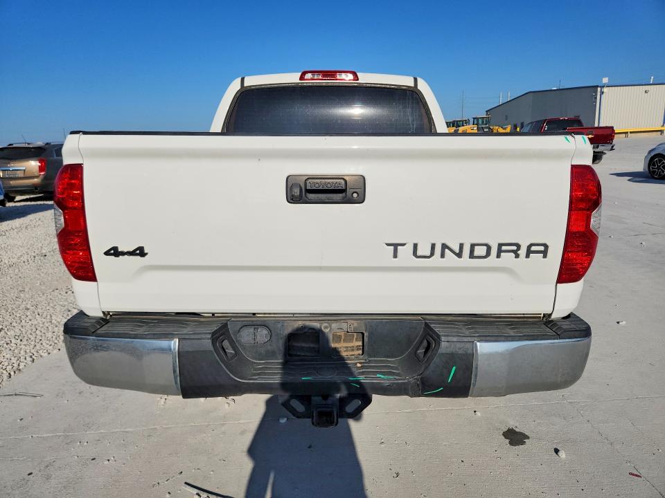 Aukcja sprzedaży 2019 Toyota Tundra, vin: 5TFDW5F10KX863033, numer aukcji: 64642036