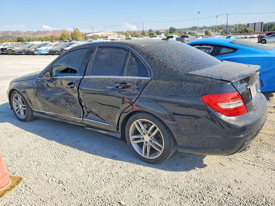 65663706 :رقم المزاد ، WDDGF4HB2EG209593 vin ، 2014 Mercedes-benz C مزاد بيع
