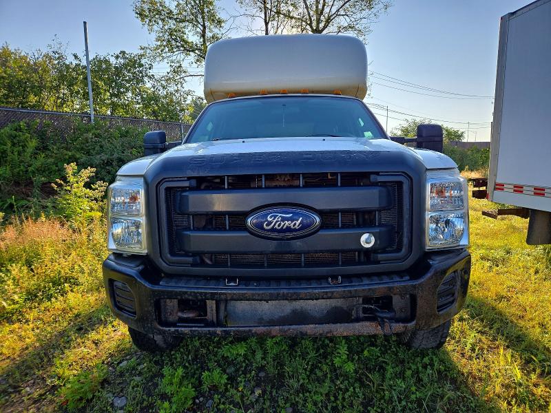 58363086 :رقم المزاد ، 1FT8X3D66CEB11433 vin ، 2012 Ford F350 مزاد بيع