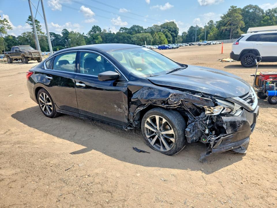 Продаж на аукціоні авто 2016 Nissan Altima, vin: 1N4AL3AP0GC174500, номер лоту: 64124726