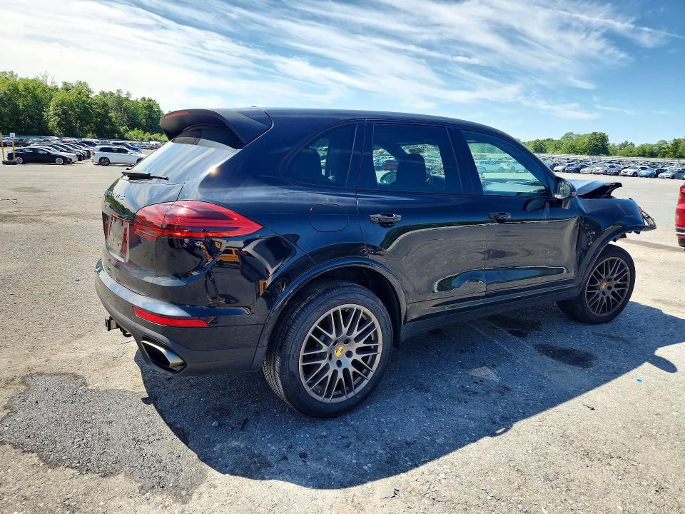 Aukcja sprzedaży 2018 Porsche Cayenne, vin: WP1AA2A21JKA06701, numer aukcji: 63948216