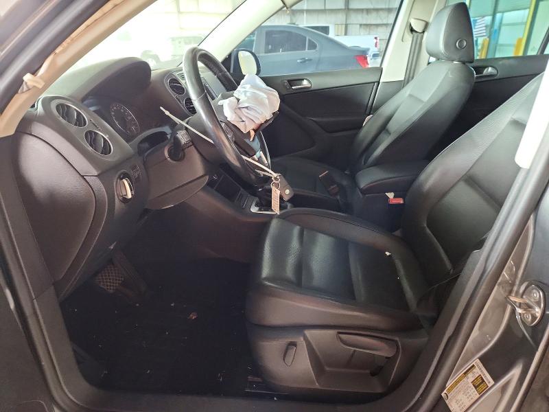 63590766 :رقم المزاد ، WVGAV7AX8CW006023 vin ، 2012 Volkswagen Tiguan مزاد بيع