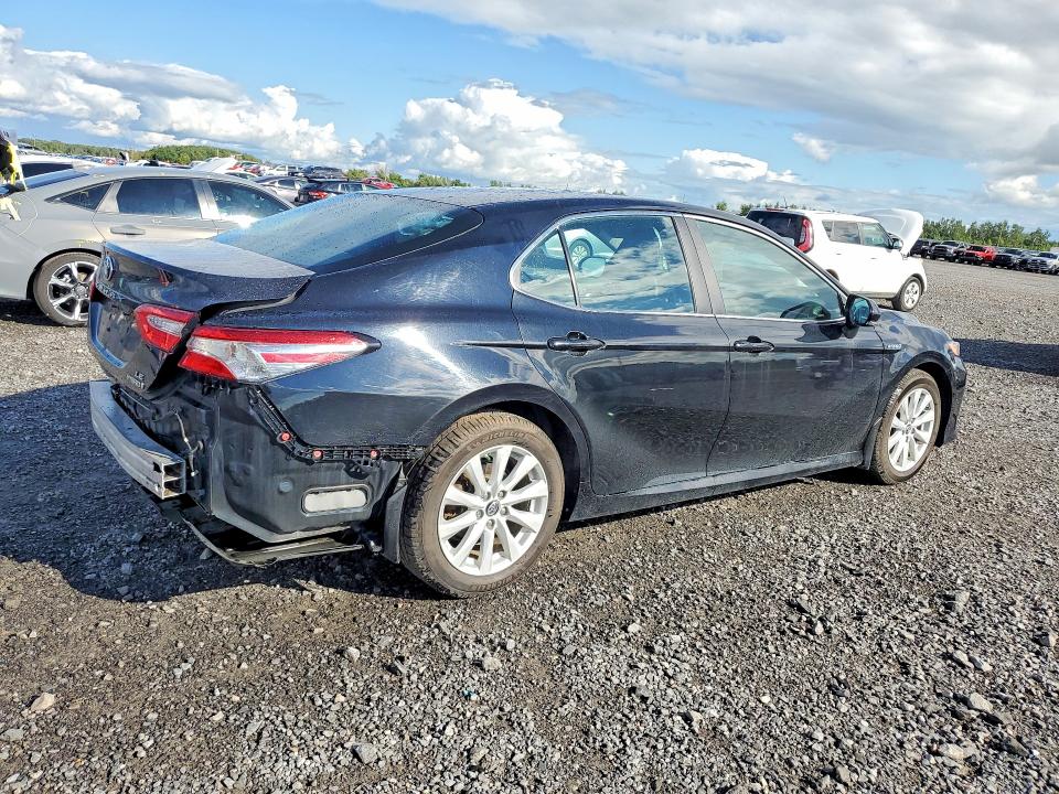 Продаж на аукціоні авто 2018 Toyota Camry, vin: 4T1B31HK5JU003817, номер лоту: 65986756