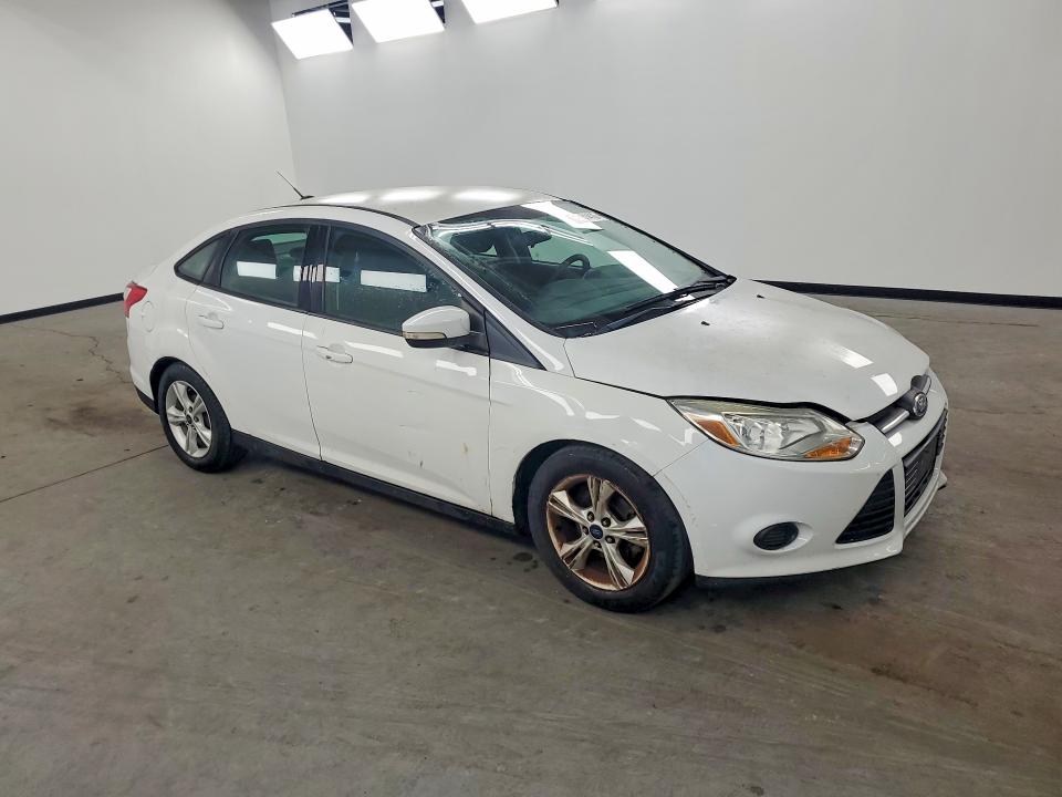 2014 Ford Focus მანქანა იყიდება აუქციონზე, vin: 1FADP3F24EL427538, აუქციონის ნომერი: 65231416