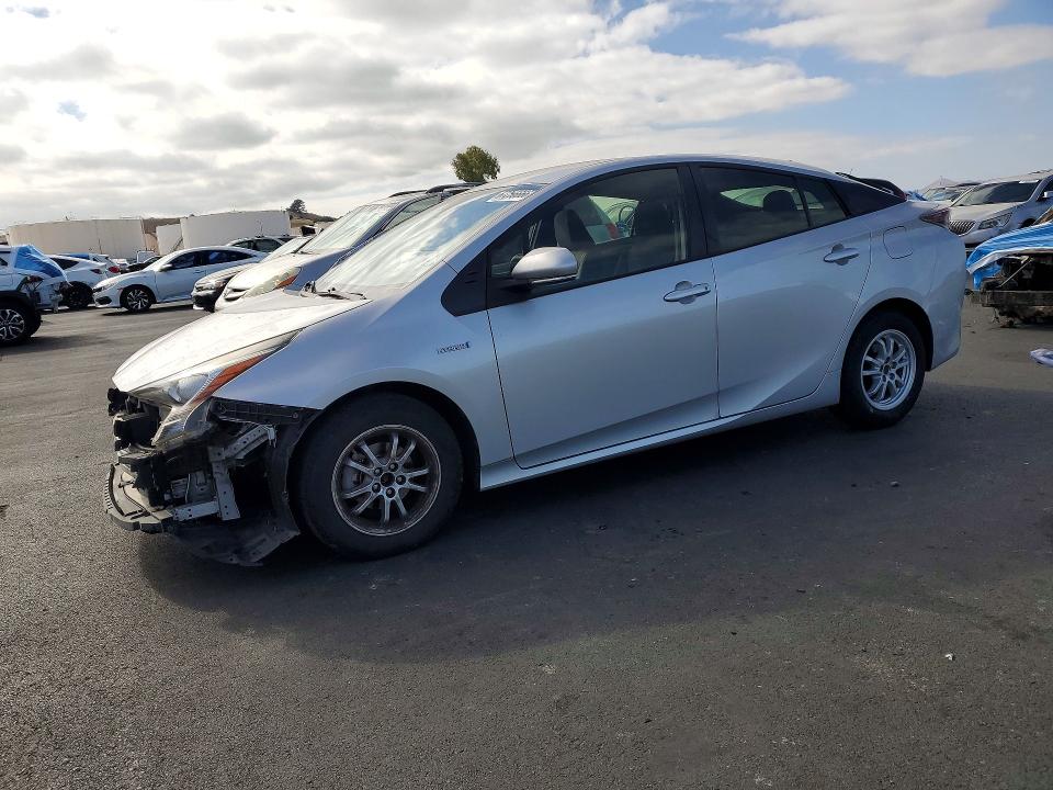 67256666 :رقم المزاد ، JTDKBRFU6H3542280 vin ، 2017 Toyota Prius مزاد بيع