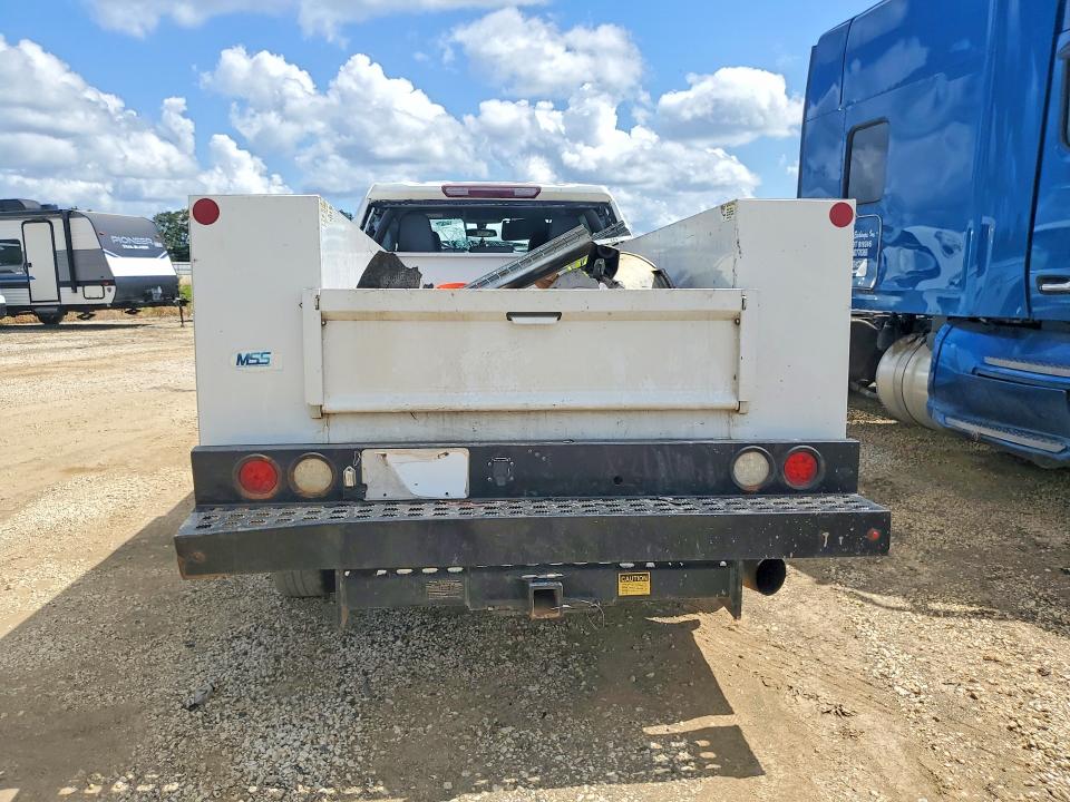 63872106 :رقم المزاد ، 1GB1WLEYXMF215766 vin ، 2021 Chevrolet Silverado مزاد بيع
