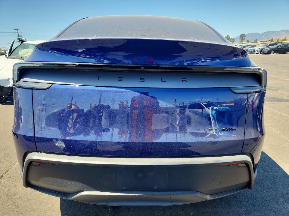 2026 Tesla Model Y მანქანა იყიდება აუქციონზე, vin: 7SAYGDEE8TF629881, აუქციონის ნომერი: 66251996