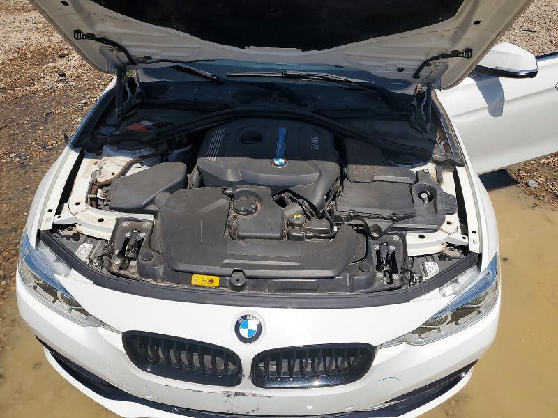 66443346 :رقم المزاد ، WBA8E1C54JA762564 vin ، 2018 Bmw 330e مزاد بيع