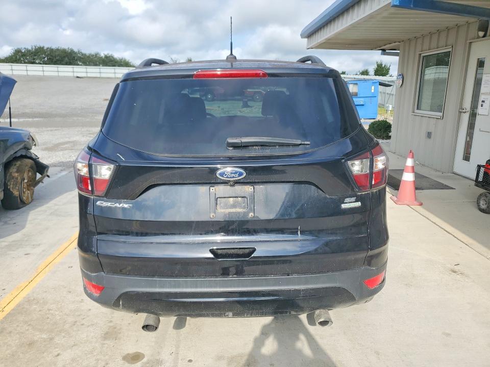 65276266 :رقم المزاد ، 1FMCU0GD4HUC84095 vin ، 2017 Ford Escape مزاد بيع