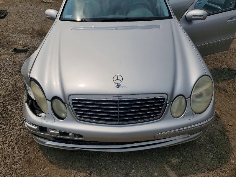 64958796 :رقم المزاد ، WDBUF65J84A436629 vin ، 2004 Mercedes-benz E مزاد بيع