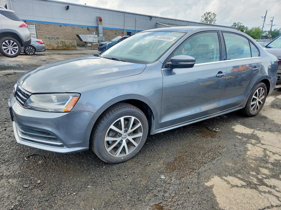 63056966 :رقم المزاد ، 3VWB67AJ6JM226787 vin ، 2018 Volkswagen Jetta مزاد بيع
