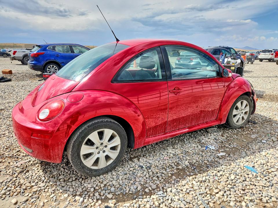 66814456 :رقم المزاد ، 3VWPG31C48M509468 vin ، 2008 Volkswagen New Beetle مزاد بيع