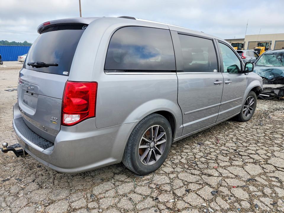 63403356 :رقم المزاد ، 2C4RDGCG1HR696124 vin ، 2017 Dodge Grand Caravan مزاد بيع