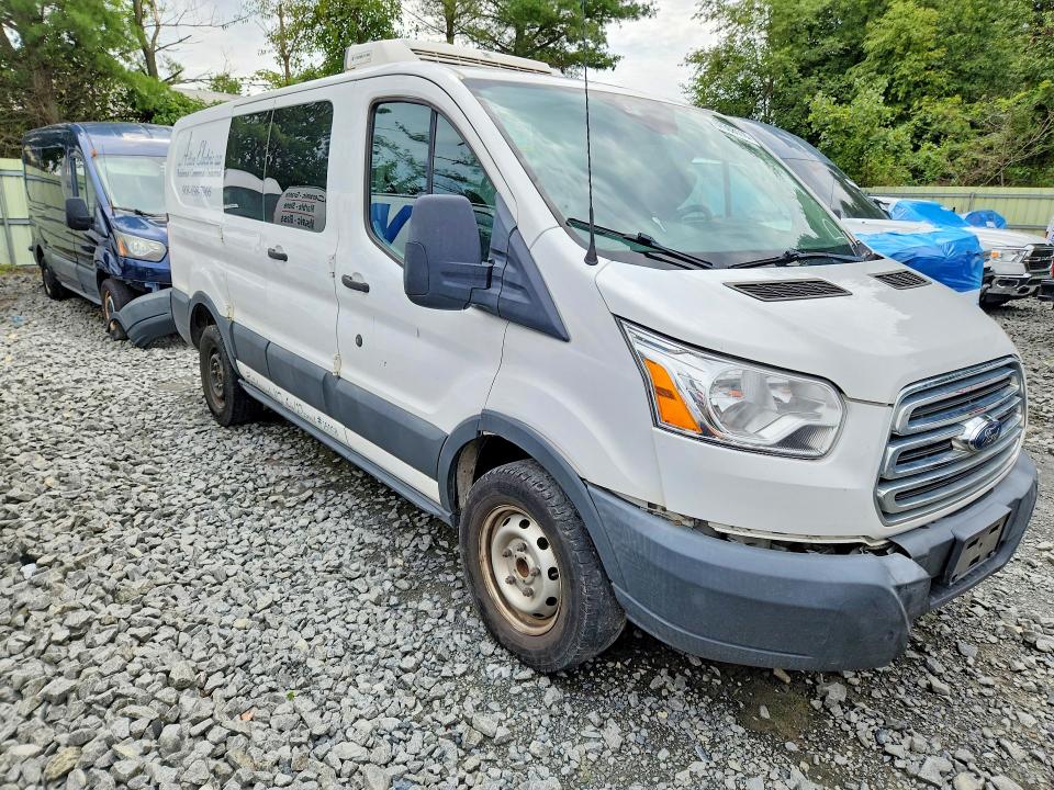 67368116 :رقم المزاد ، 1FTYR1ZM1HKA64083 vin ، 2017 Ford Transit مزاد بيع
