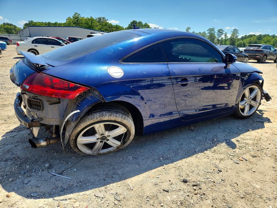 2011 Audi Tt მანქანა იყიდება აუქციონზე, vin: TRUKFAFK1B1023540, აუქციონის ნომერი: 64123256