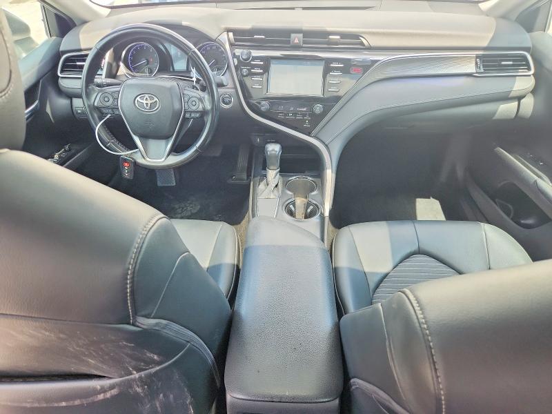 65413946 :رقم المزاد ، 4T1B11HK9KU685253 vin ، 2019 Toyota Camry مزاد بيع