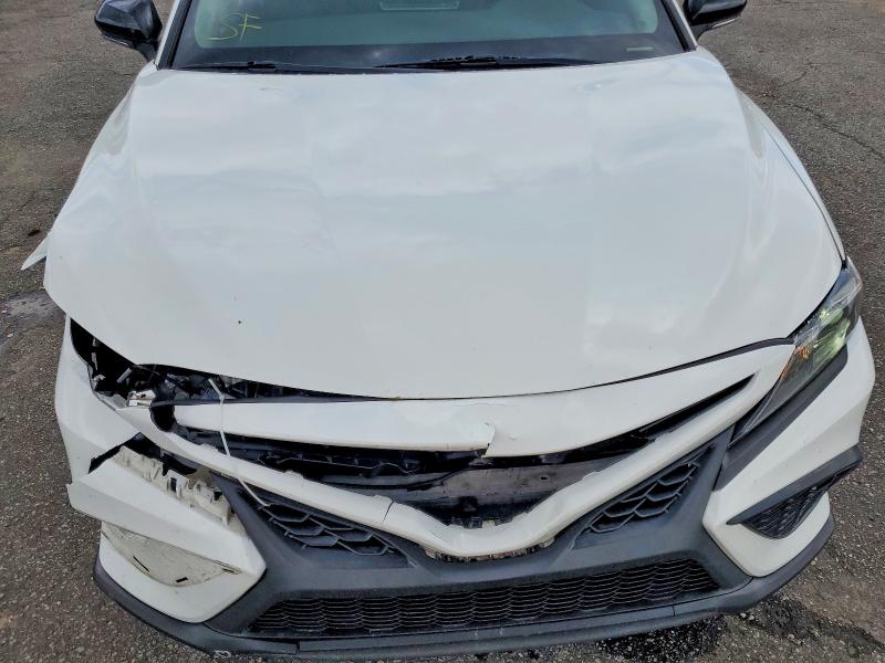 2022 Toyota Camry მანქანა იყიდება აუქციონზე, vin: 4T1T11AK6NU016280, აუქციონის ნომერი: 62961616