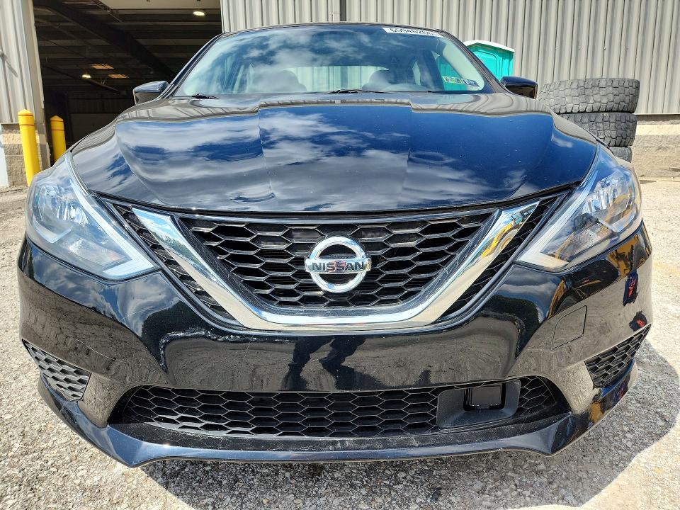 65946266 :رقم المزاد ، 3N1AB7AP9JY288632 vin ، 2018 Nissan Sentra مزاد بيع