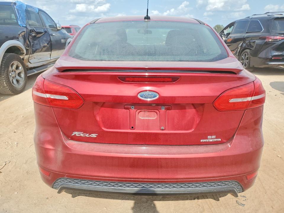 Продажа на аукционе авто 2015 Ford Focus, vin: 1FADP3F23FL333104, номер лота: 63779226