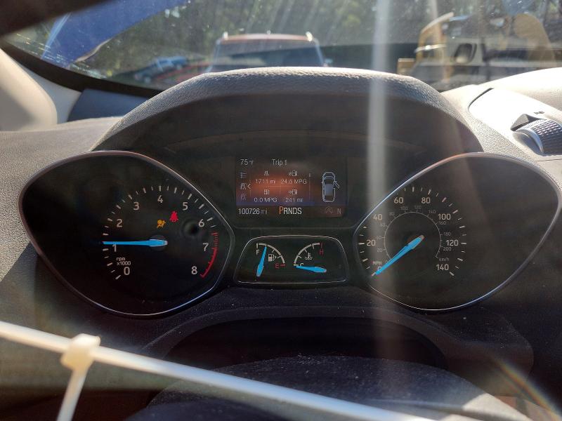 Продажа на аукционе авто 2017 Ford Escape, vin: 1FMCU9GD3HUA56450, номер лота: 63337606