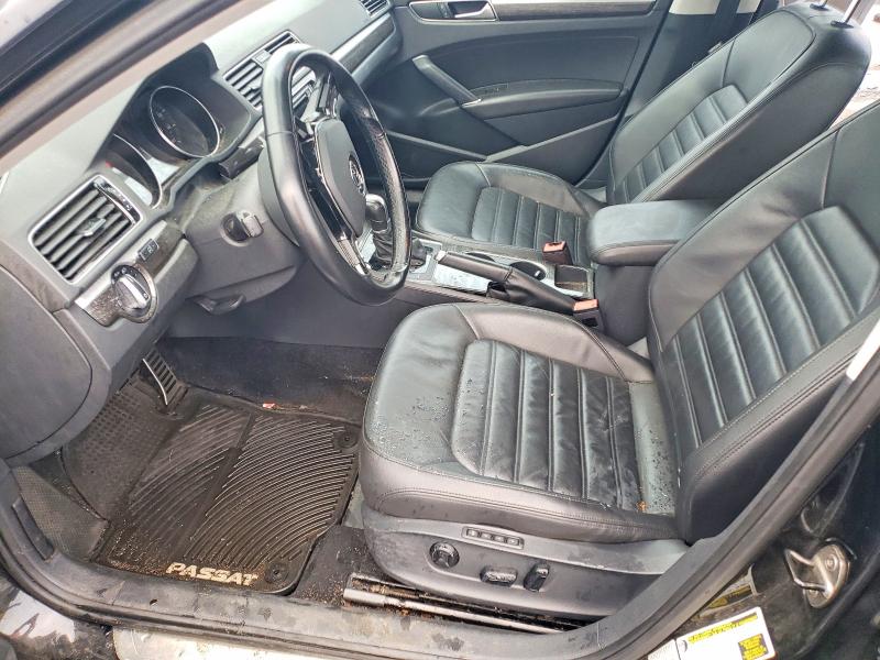 65733876 :رقم المزاد ، 1VWCT7A33GC062536 vin ، 2016 Volkswagen Passat مزاد بيع